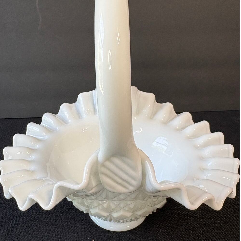 Vintage Fenton Milk Glass Basket Ruffled Edge Wedding Basket - Picture 3 of 6